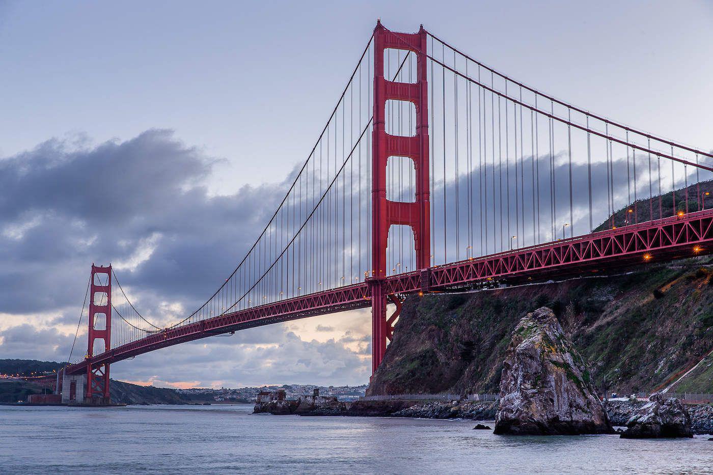 Американский мост. Мост золотые ворота в Сан-Франциско. Мост Golden Gate в Сан-Франциско. МГСТ голдан геидс Сан Франциско. Мост «золотые ворота», Сан-Франциско, Калифорния, США.