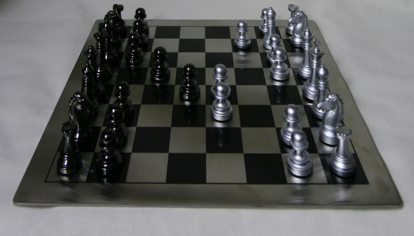 Chess aperture, r = 0